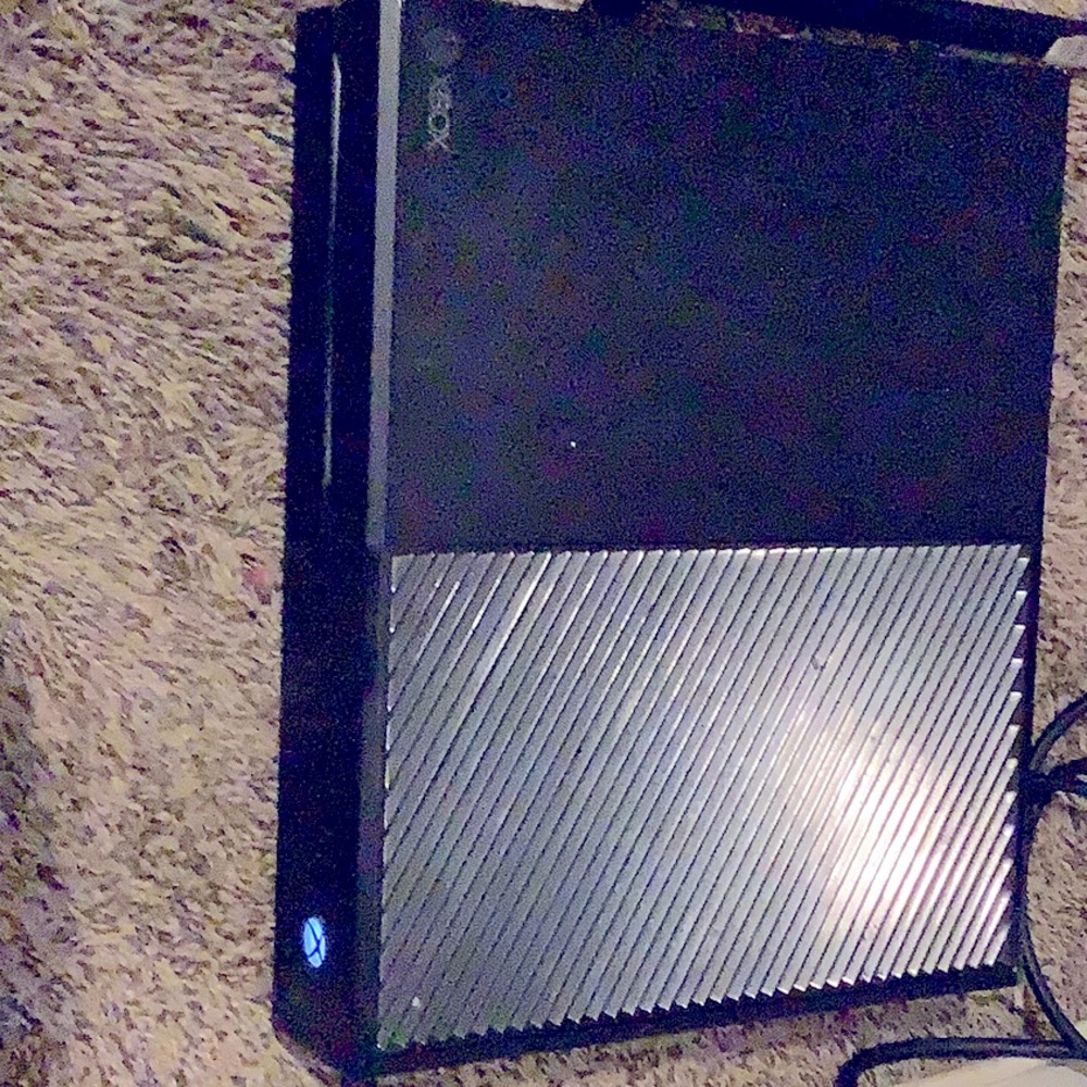 Xbox One 1TB Comes With A Stacked Account 30+ Games Rare 4 Letter GamerTag